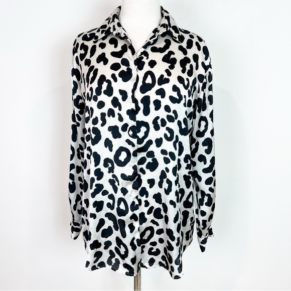 ZARA BLACK WHITE ANIMAL PATTERN LONG SLEEVE BLOUSE WOMENS SZ MEDIUM - Picture 4 of 8